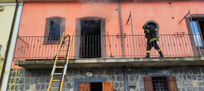 Incendio AmorosiWhatsApp Image 2024-02-06 at 14.15.43