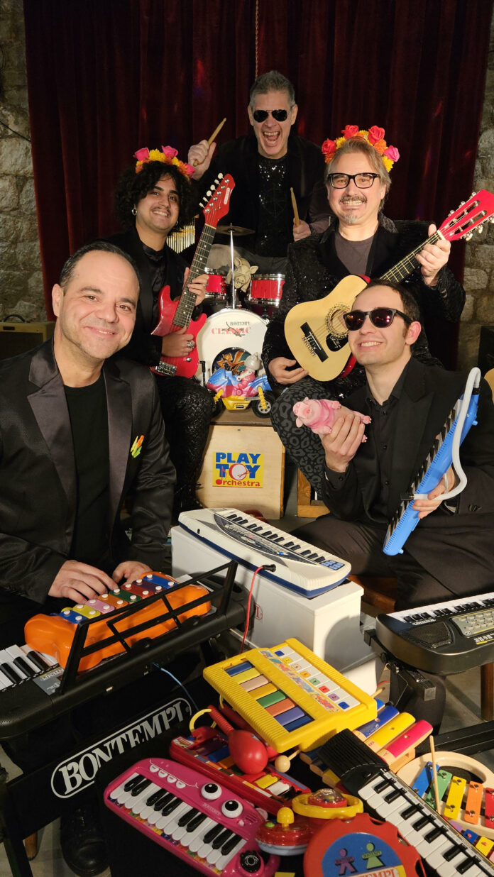 play toy orchestra