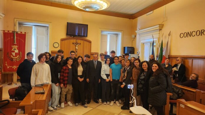 sindaco mastella iti bosco lucarelli