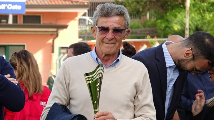 Rugby 5 maggio ed Auteri Ruby 5 maggio ed Auteri WhatsApp Image 2024-05-05 at 17.39.52 (3)