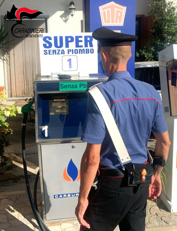 Carabinieri carburanti