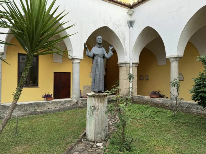 Chiostro San Francesco 2