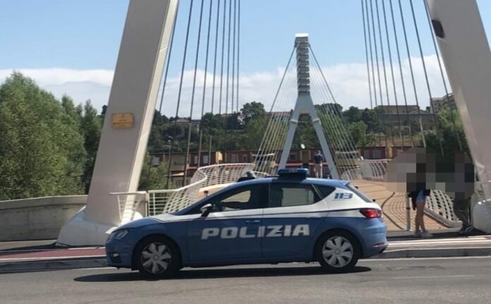 POLIZIA 14