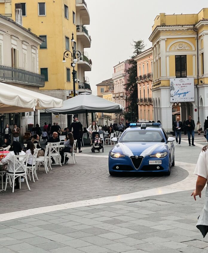 POLIZIA CORSO GARIBALDI
