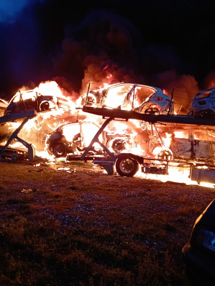 incendio camion solopaca 6