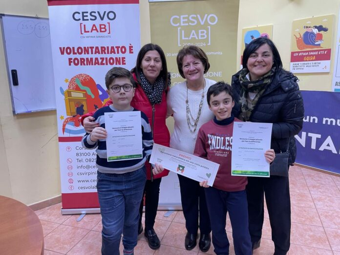Foto alunni, genitori, docente referente