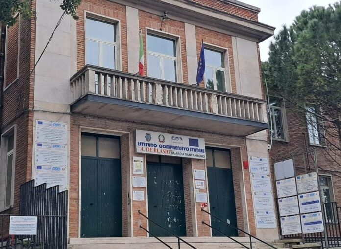 scuola guardia abele de blasio
