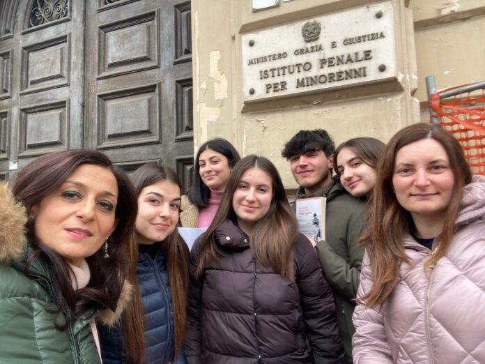 CARCERE AIROLA STUDENTI 1