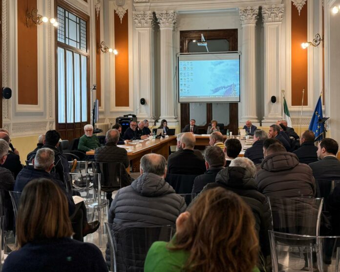 2 Fenomeno cinghiali incontro in Prefettura Agostinelli Emergenza reale e urgente