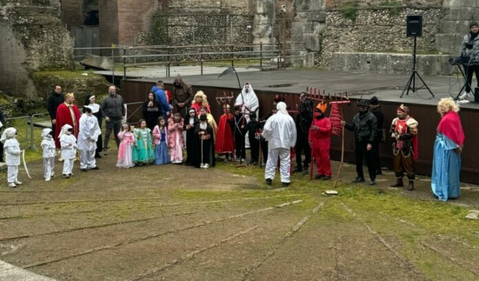 CARNEVALE SANLEUCIANO TEATRO ROMANO (1)