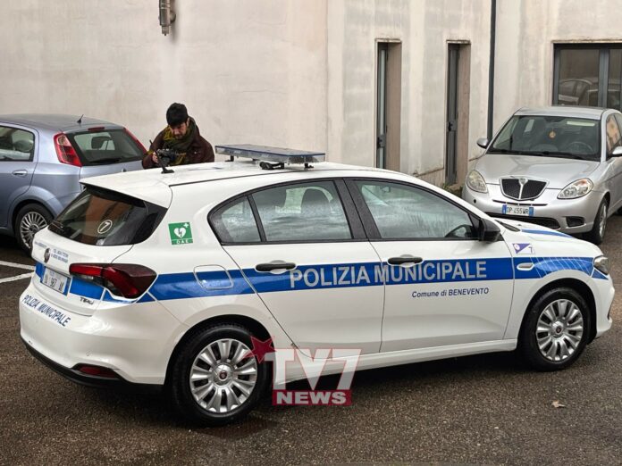 POLIZIA MUNICIPALE AUTO CARDIOPROTETTA (12)