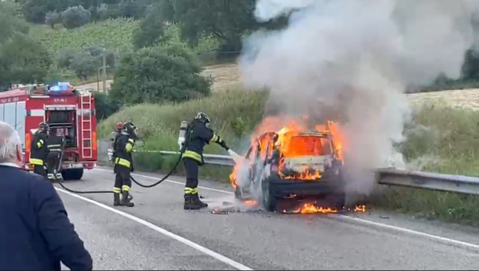 INCENDIO AUTO