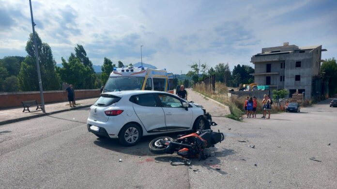 incidente auto-moto 2