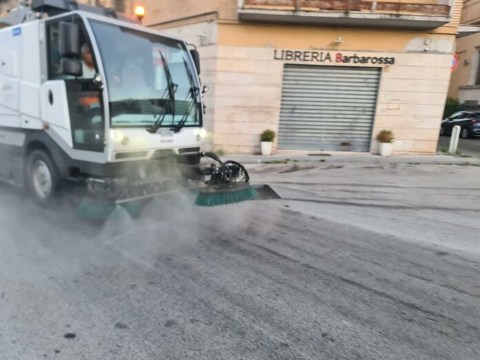 ASIA LAVAGGIO STRADE