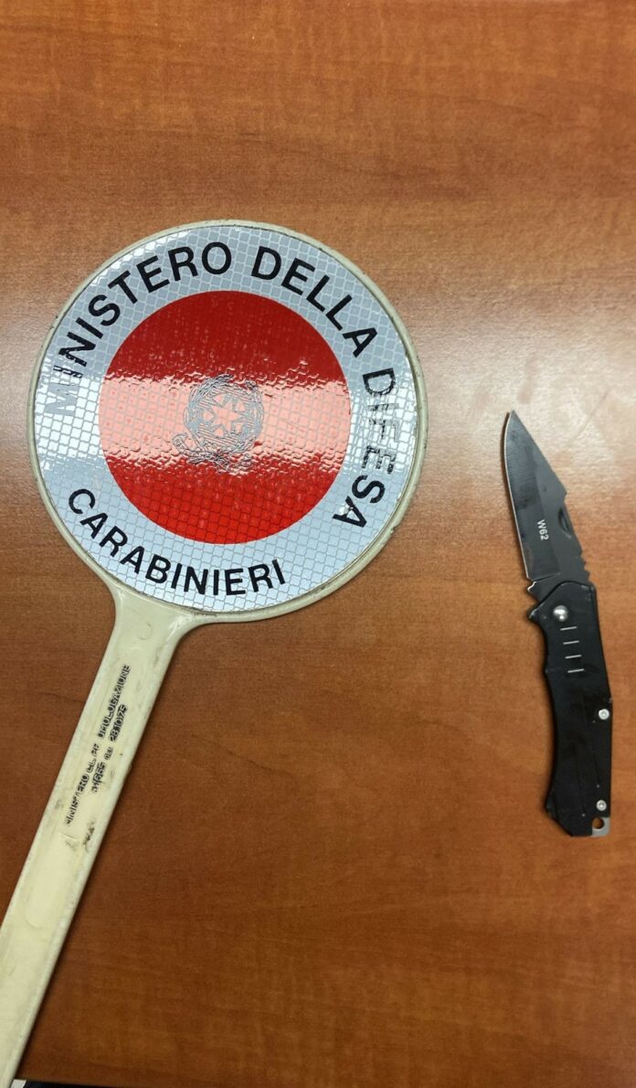 foto coltello