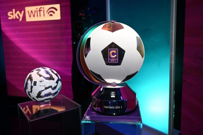 pallone serie c