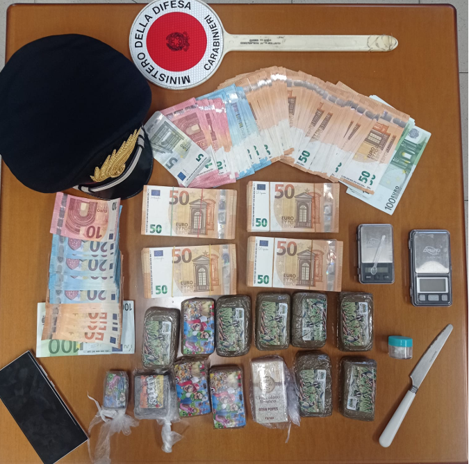 Droga carabinieri