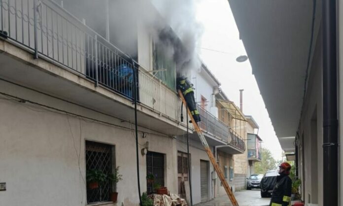 INCENDIO ABITAZIONE 1