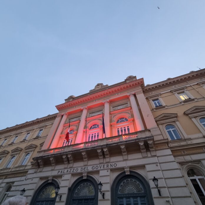 Sannio donna prefettura 8 rosa