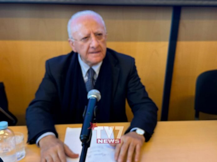 DE LUCA