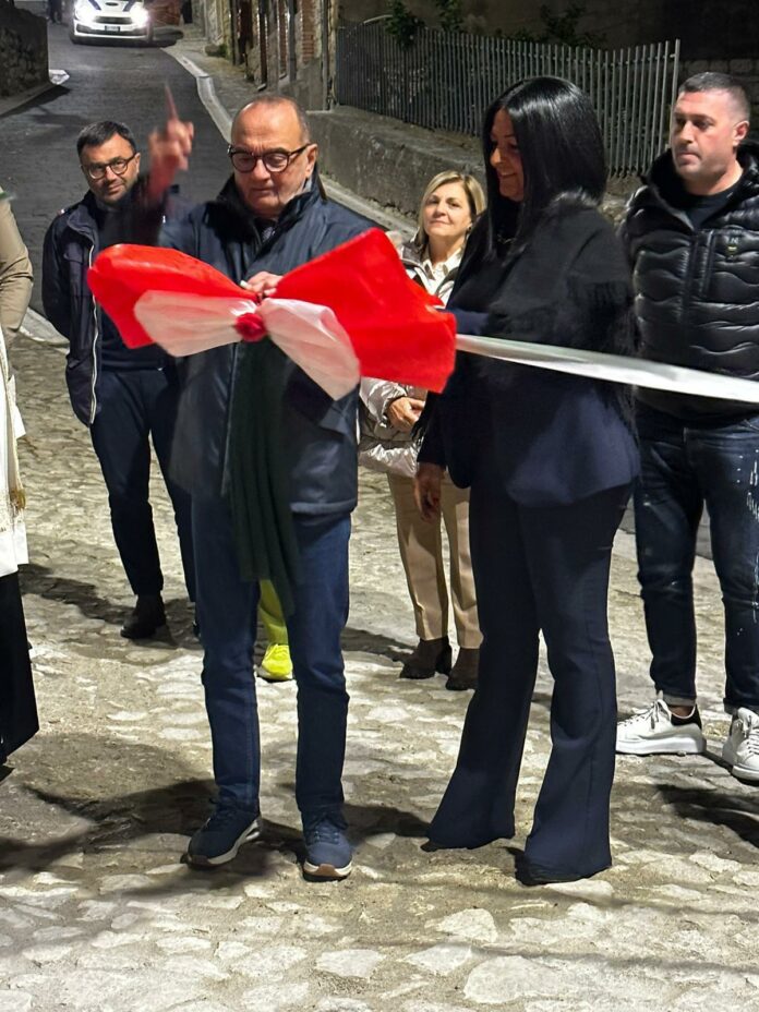 Piazza Pennino Montesarchiofd9a2e0c-7011-4d81-8a7d-7998e6fa664c(1)