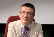 Maturità 2026, l’appello di Canfora agli studenti: “Il vostro valore non si misura in un voto. Guardate oltre l’esame”