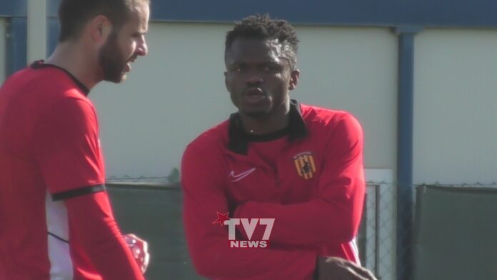 CALCIO BENEVENTO ALLENAMENTO (83)