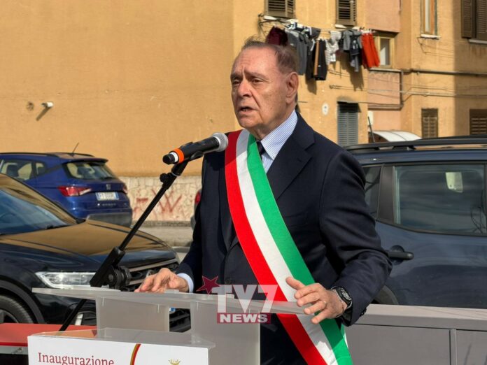 Craxi inaugurazione piazzale-6