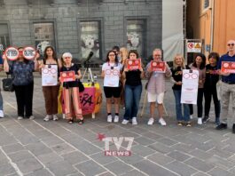 Libera : “Occhi aperti sulla corruzione, flash mob e monitoraggio civico in Campania” (VIDEO E FOTO)