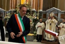 Mastella alla festa della Madonna delle Grazie: «Sono malato, pregate per me» (video)